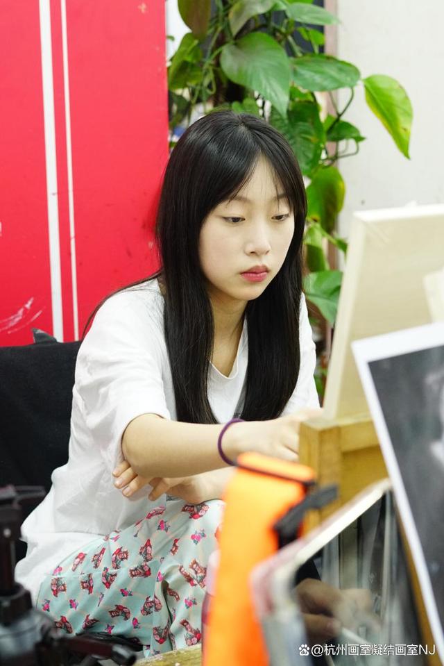 凝结画室苹果版下载爱思助手苹果版app下载-第2张图片-太平洋在线下载