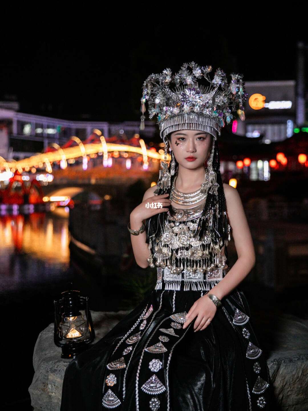 苗族变装特效下载手机版大型实景苗族歌舞诗剧开演-第2张图片-太平洋在线下载